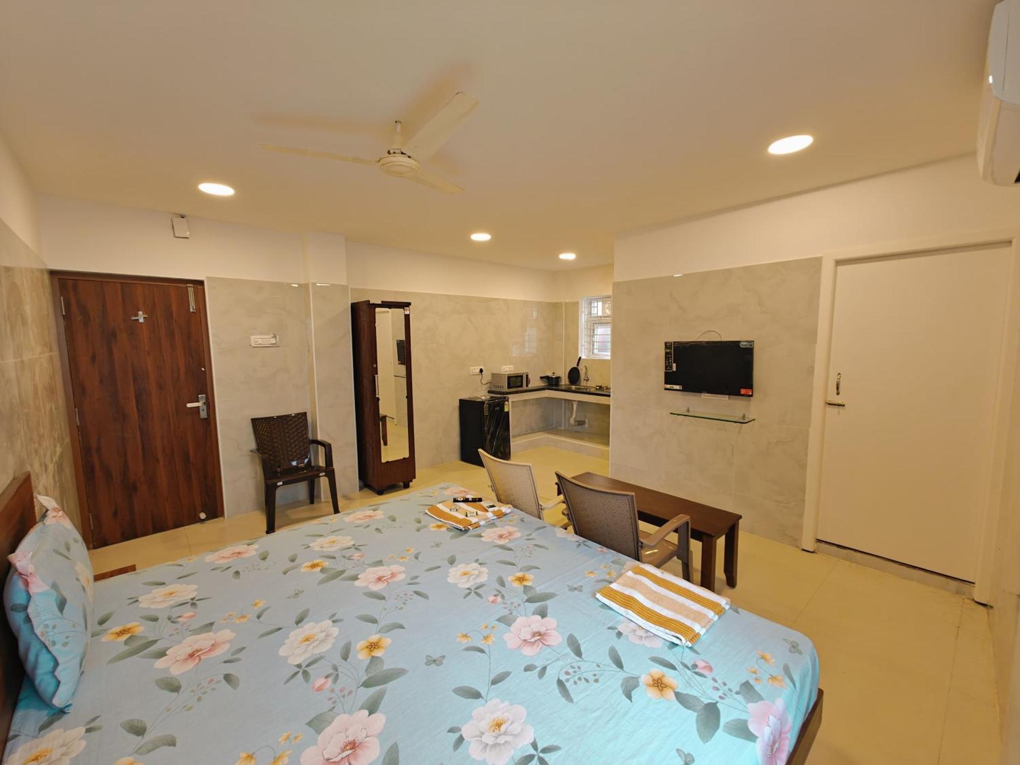 Hotel Salbala Inn - Near Airport Chennai Exterior foto